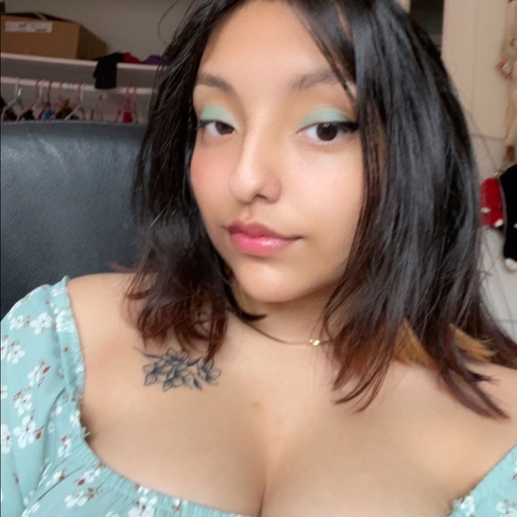 Meet your Posher, Diana - Picture 1 of 1